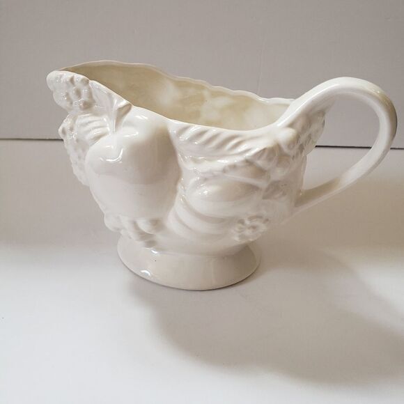Century Gravy Boat - Picture 4 of 9